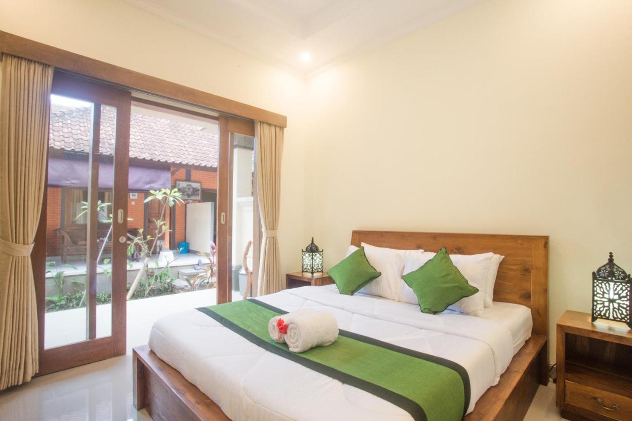 Monka House Hotel Ubud Exterior foto