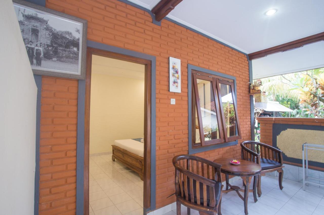 Monka House Hotel Ubud Exterior foto